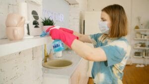 5 nejšpinavějších míst v bytě, která nikdy neuklízíme. Jsou semeništěm bakterií, virů a odporných roztočů