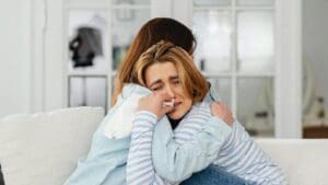 Nevěřila jsem příběhům o chlípných tchánech. Teď mám jednoho doma